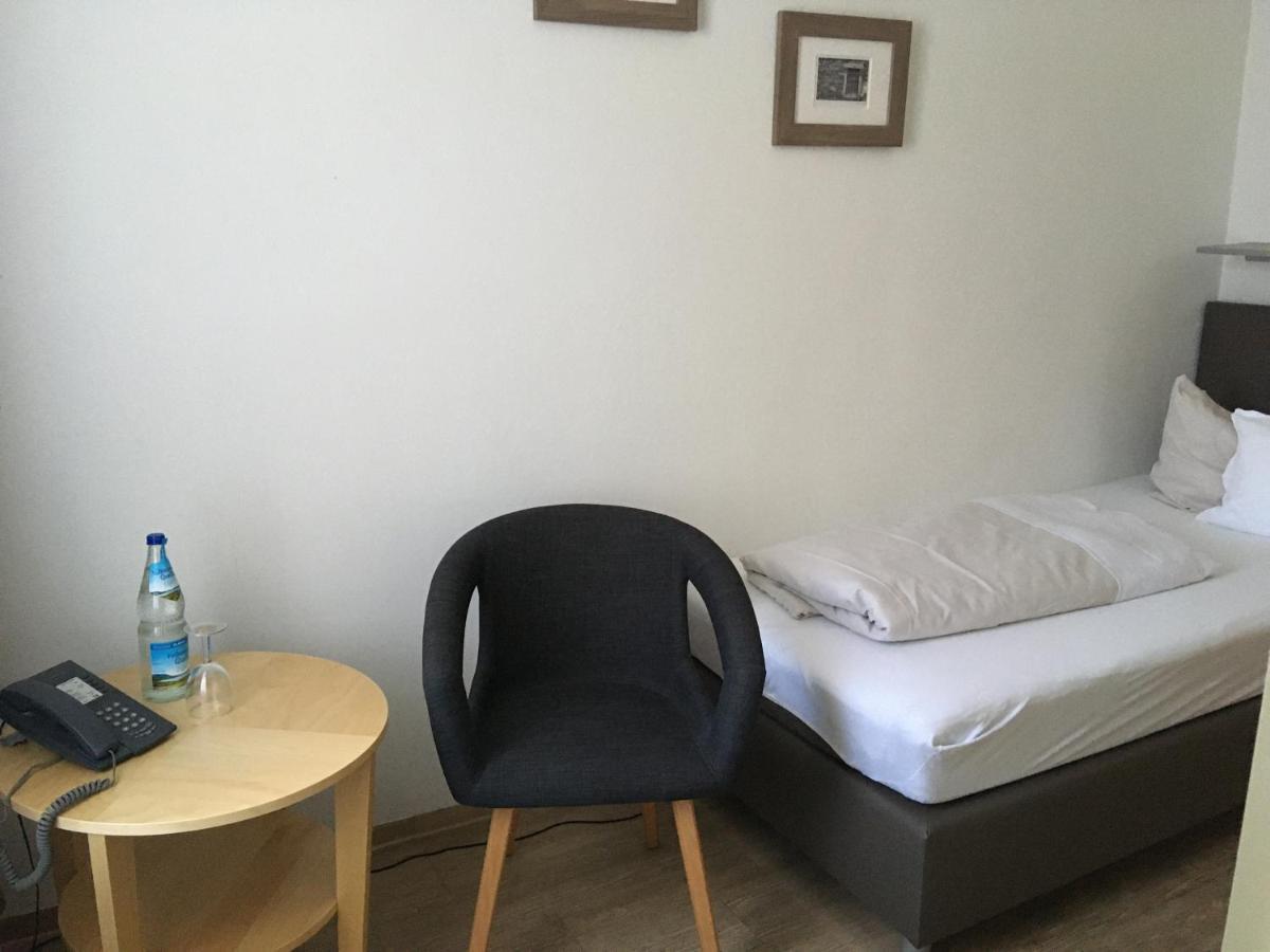 Landhotel Steffen 리서 외부 사진